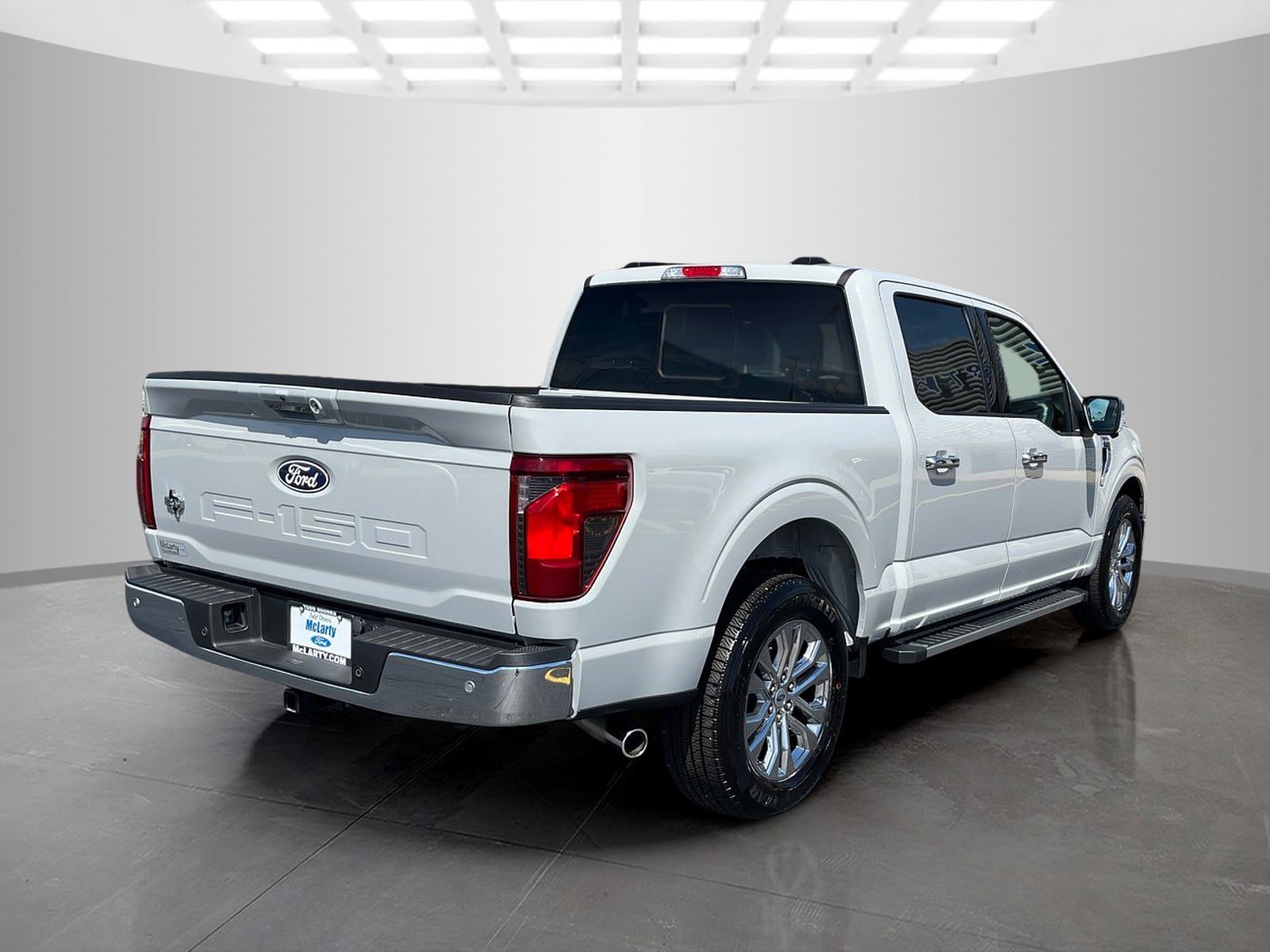 Used 2024 Ford F150 XLT w/ Equipment Group 302A MID RWD image 4