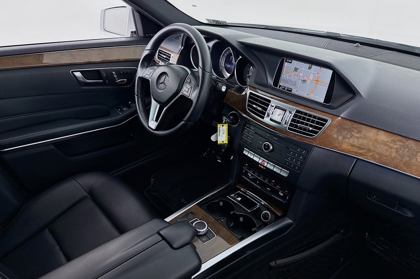 Used 2016 Mercedes-Benz E 350 Sedan image 15