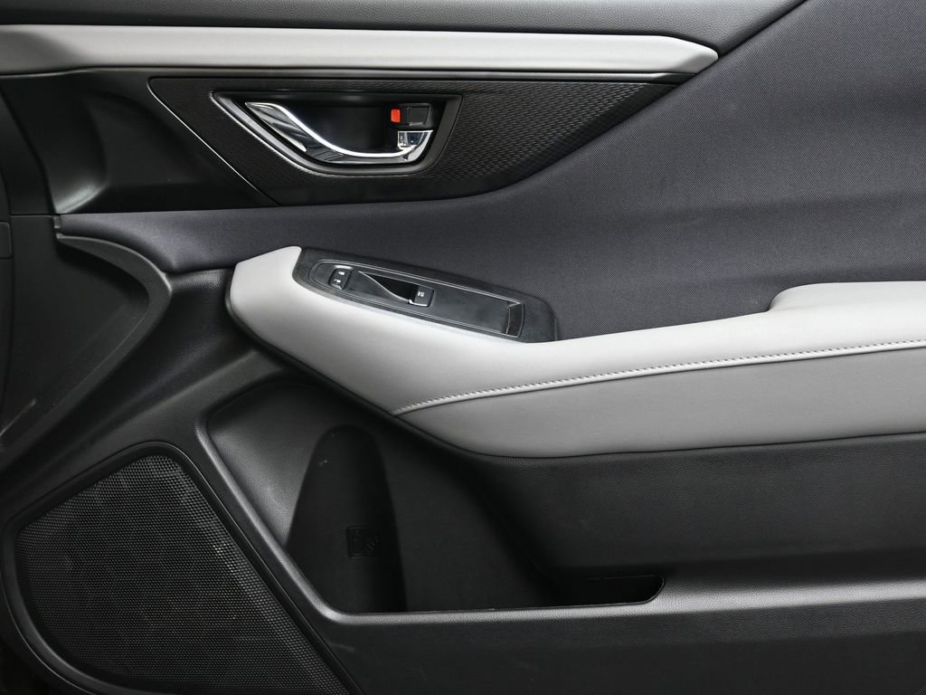 Certified 2025 Subaru Outback Premium image 11