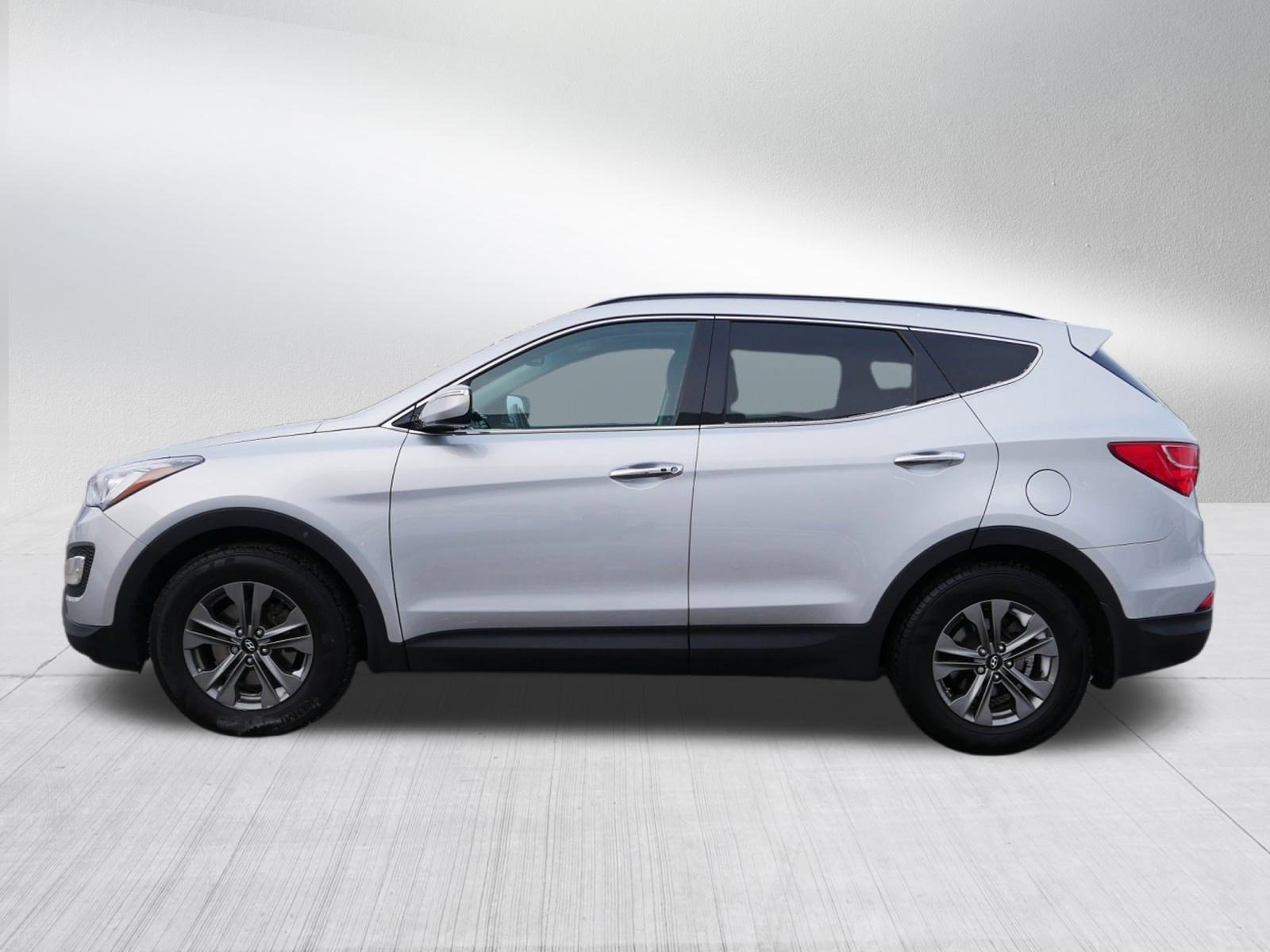 Used 2015 Hyundai Santa Fe Sport w/ Option Group 04 image 4