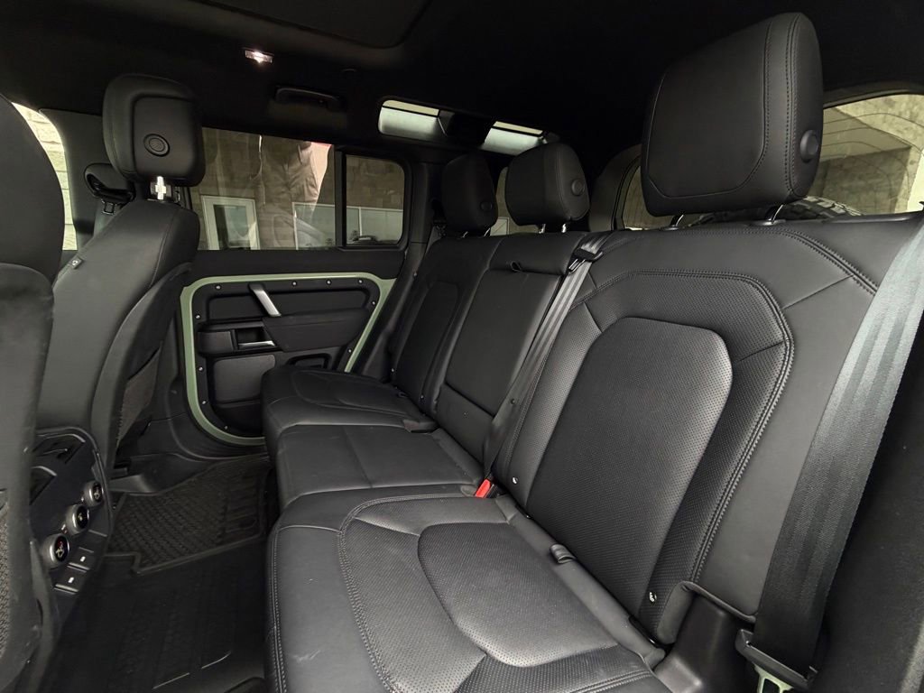 Used 2023 Land Rover Defender 110 75th Limited Edition AWD/4WD image 22