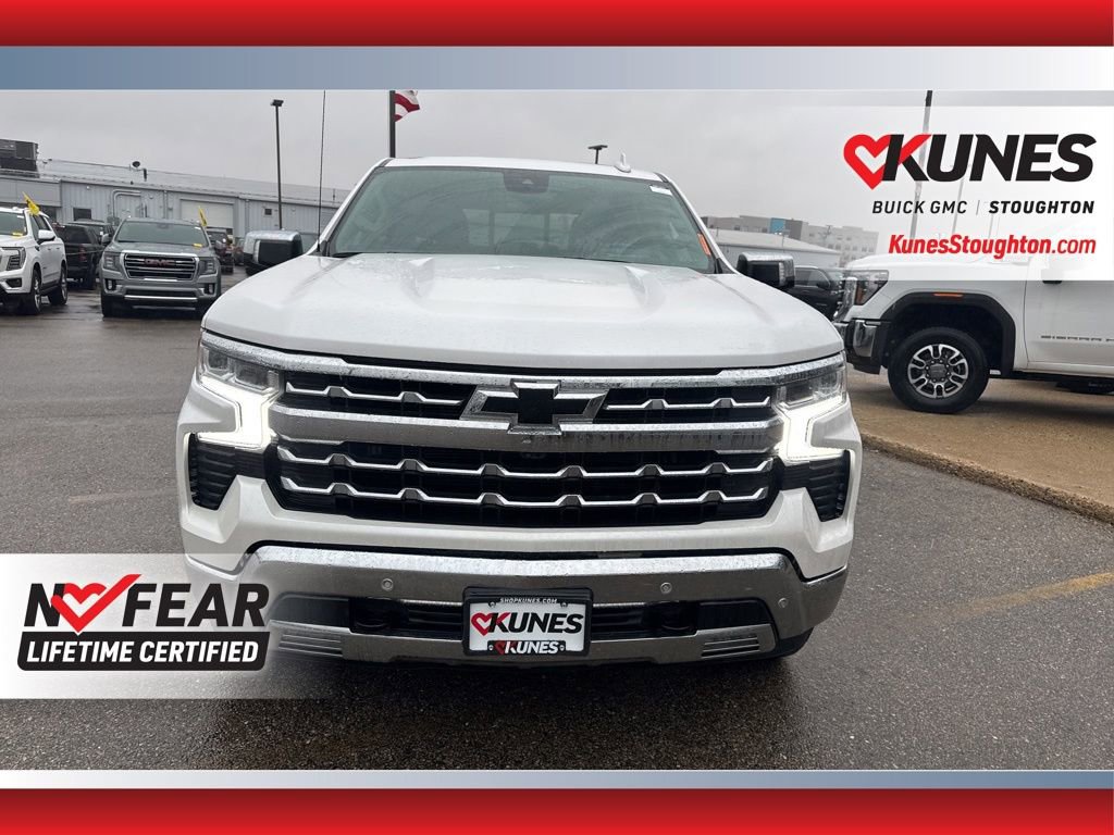 Used 2022 Chevrolet Silverado 1500 LTZ w/ LTZ Premium Package image 5