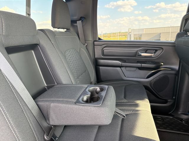 New 2026 RAM 1500 Warlock AWD/4WD image 32