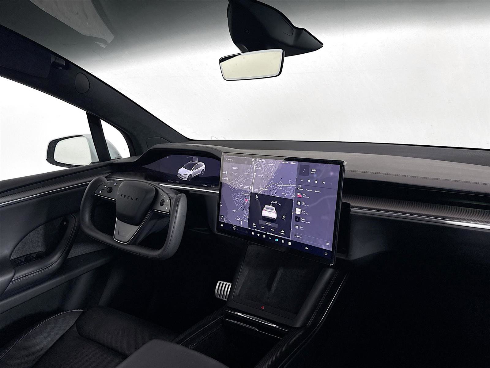 Used 2024 Tesla Model X Plaid AWD/4WD image 15