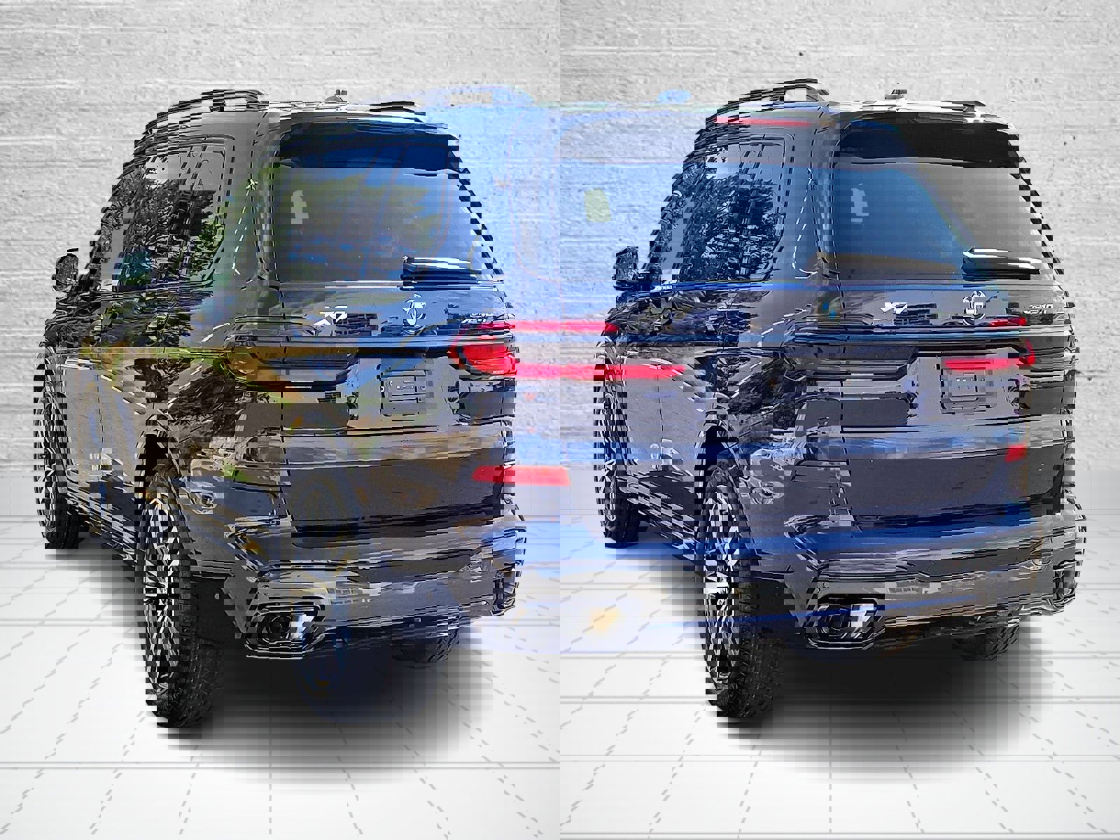 New 2026 BMW X7 xDrive40i w/ M Sport Package image 3