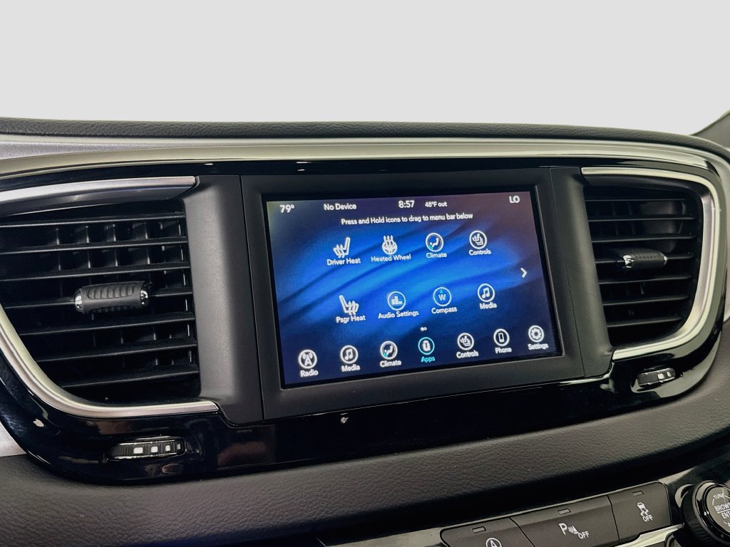 Used 2020 Chrysler Pacifica Touring w/ S Appearance Package FWD image 15