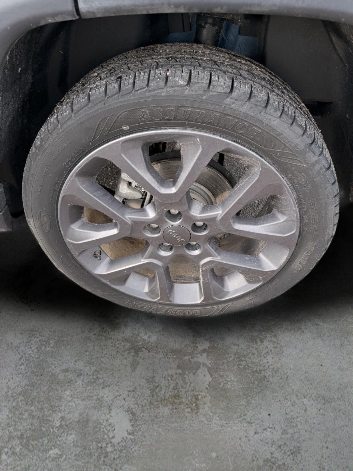 Used 2020 Jeep Compass High Altitude AWD/4WD image 30