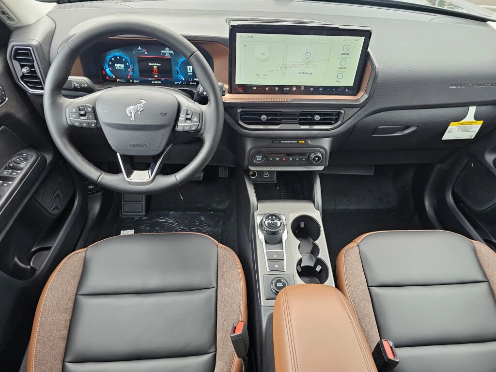 New 2025 Ford Bronco Sport Outer Banks image 9