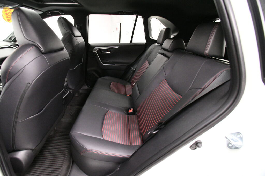 Used 2022 Toyota RAV4 XSE image 30