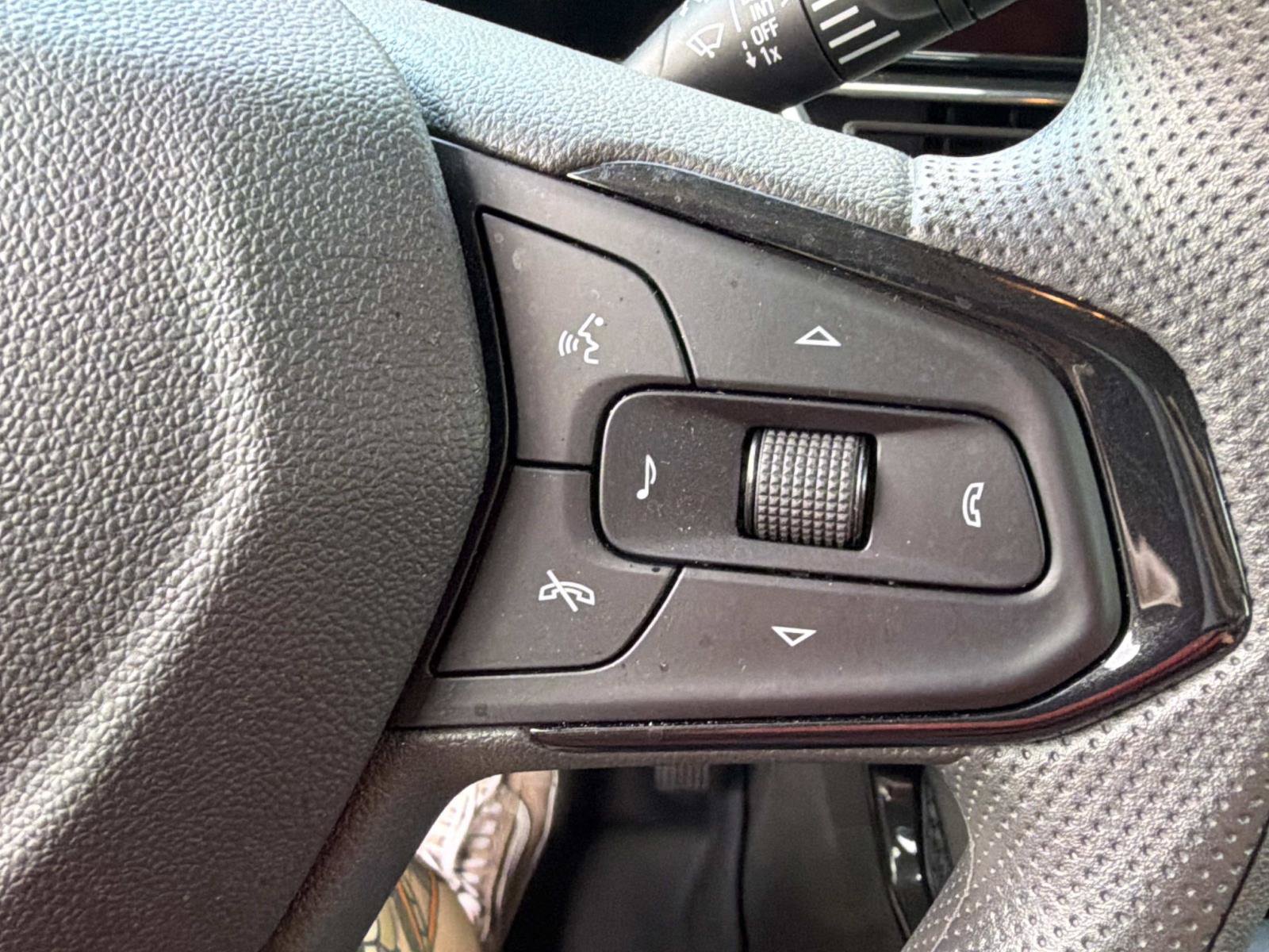 Used 2024 Chevrolet TrailBlazer LT w/ Driver Confidence Package FWD image 25