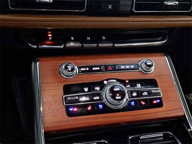 Used 2021 Lincoln Aviator Reserve w/ Equipment Group 201A image 32