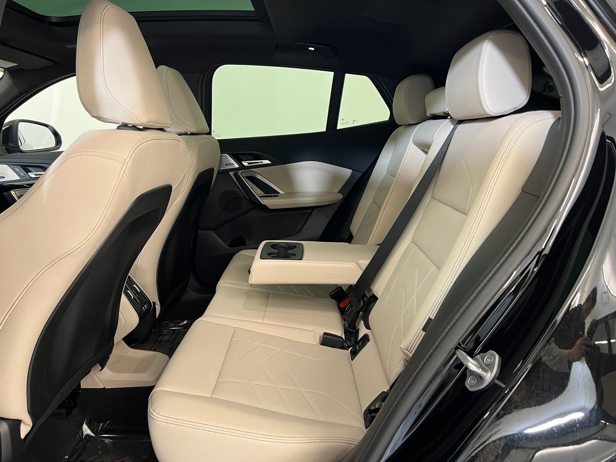 Used 2025 BMW X2 xDrive28i w/ Convenience Package image 14