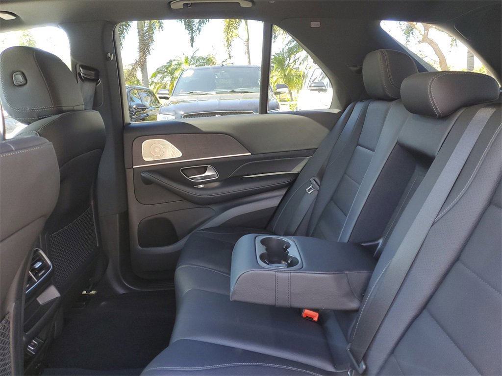 Used 2022 Mercedes-Benz GLE 350 4MATIC w/ Premium Package image 12
