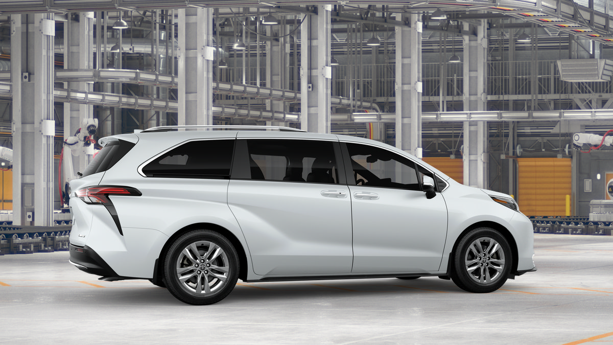 New 2026 Toyota Sienna Limited AWD/4WD image 11