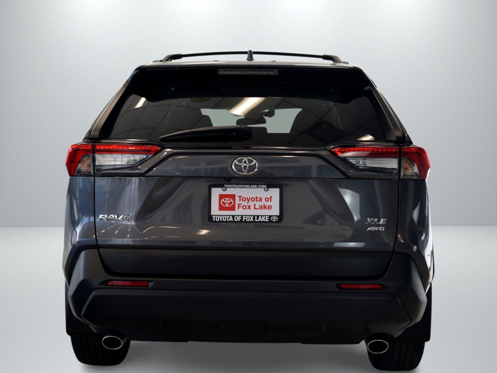 Used 2024 Toyota RAV4 XLE Premium w/ Weather Package AWD/4WD image 4