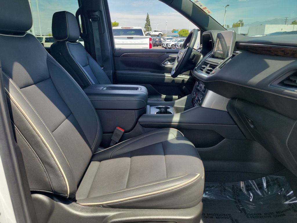 Used 2023 Chevrolet Tahoe Premier AWD/4WD image 29