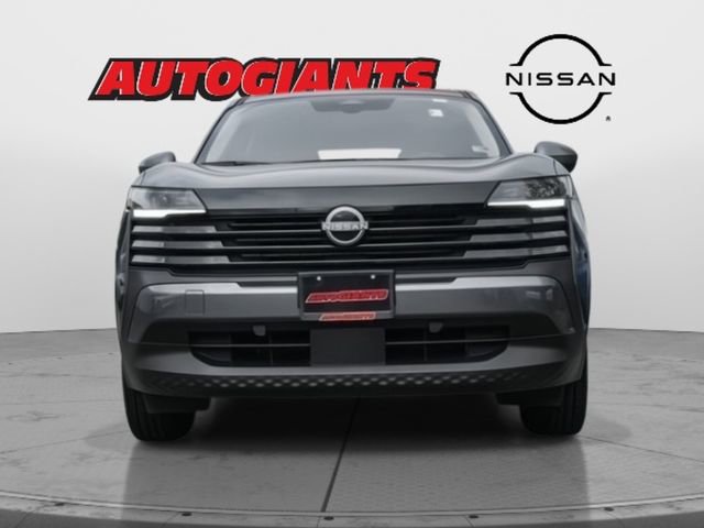 Used 2025 Nissan Kicks SV w/ Charging Package image 5