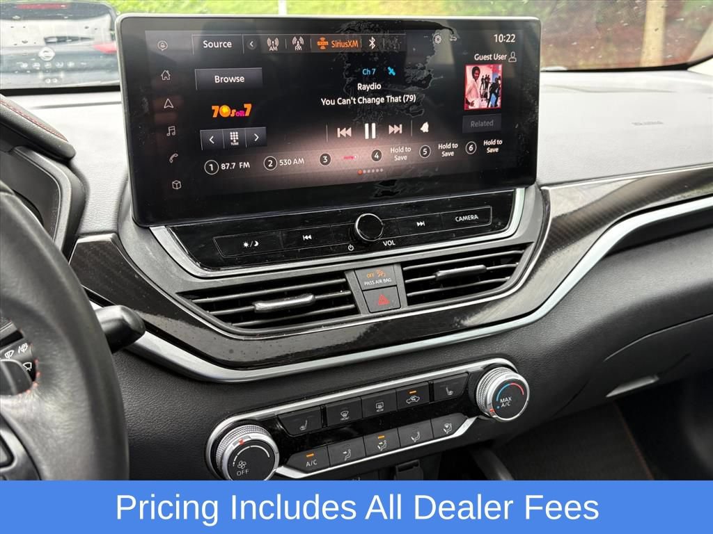 Used 2024 Nissan Altima 2.5 SR w/ SR Premium Package AWD/4WD image 12