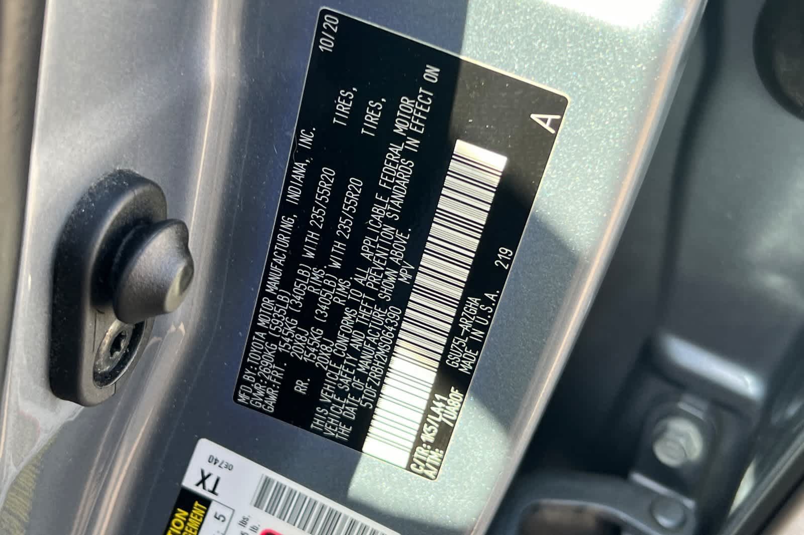 Used 2021 Toyota Highlander Platinum AWD/4WD image 26