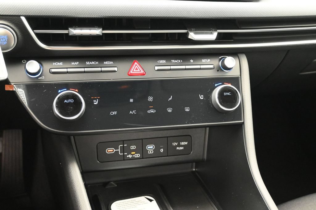 New 2026 Hyundai Sonata SEL FWD image 17