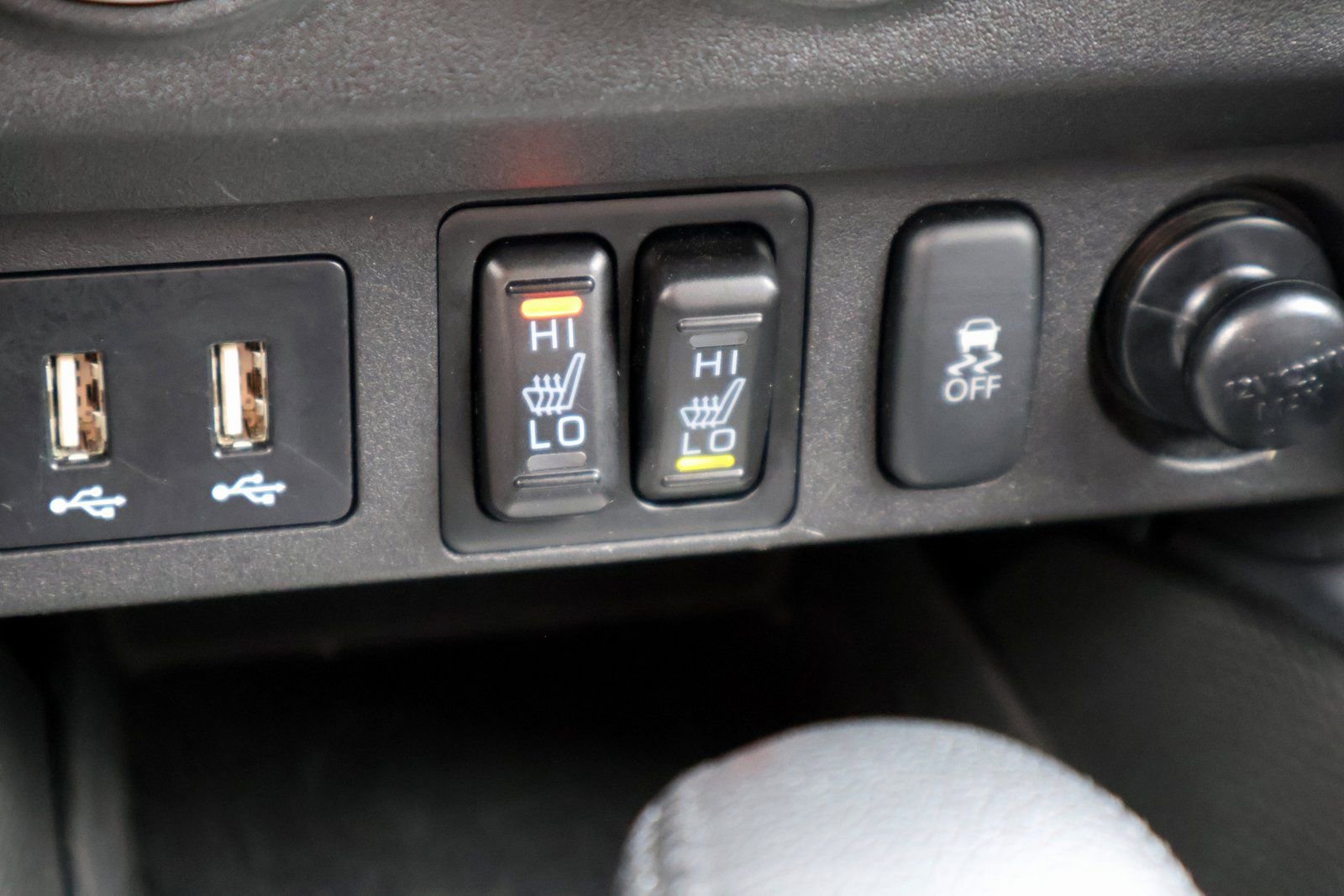 Used 2024 Mitsubishi Outlander Sport SE AWD/4WD image 26