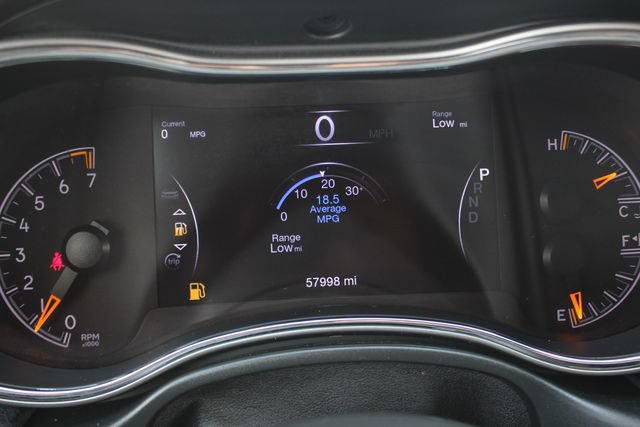 Used 2021 Jeep Grand Cherokee Limited AWD/4WD image 17
