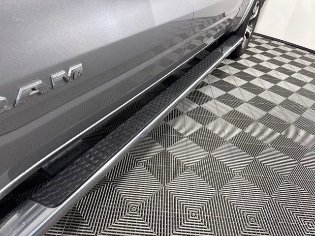 Used 2022 RAM 1500 Laramie image 13