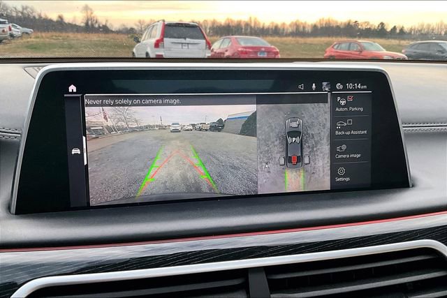 Used 2020 BMW 750i xDrive w/ Executive Package AWD/4WD image 14