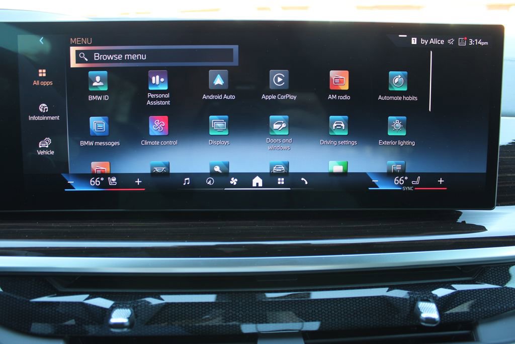 Used 2024 BMW X5 xDrive40i w/ Premium Package image 15