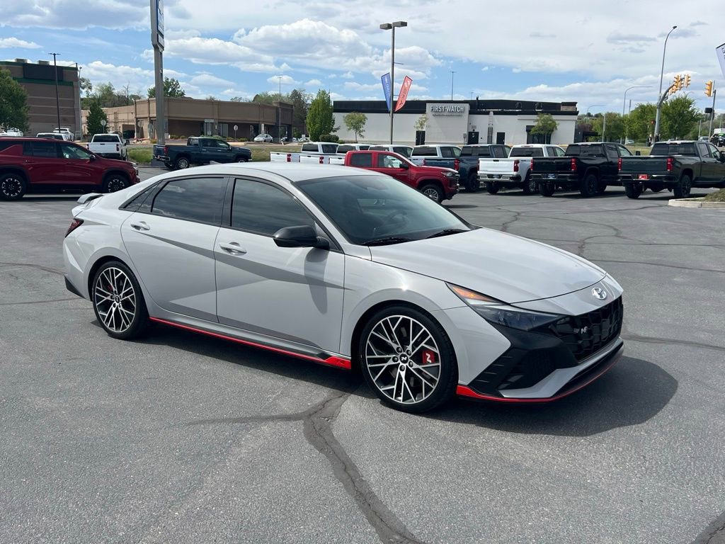 Used 2022 Hyundai Elantra N FWD image 5