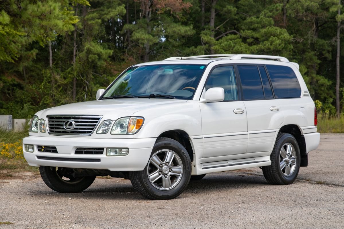 Used 2007 Lexus LX 470 4WD w/ Preferred Accessory Pkg