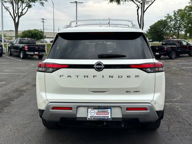 Certified 2024 Nissan Pathfinder SL w/ SL Premium Package AWD/4WD image 5