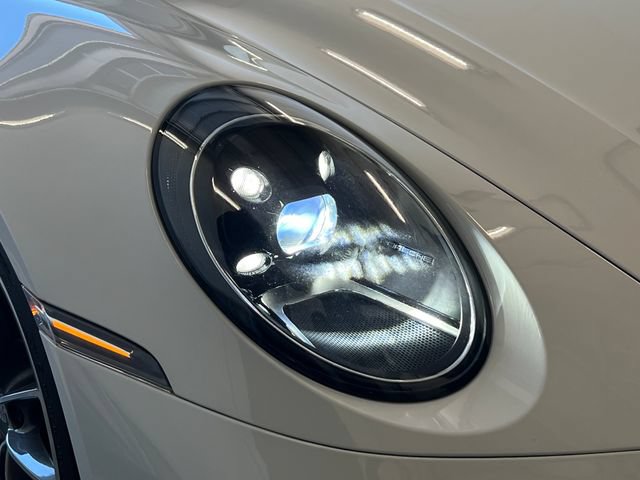 Used 2020 Porsche 911 Carrera S RWD image 16