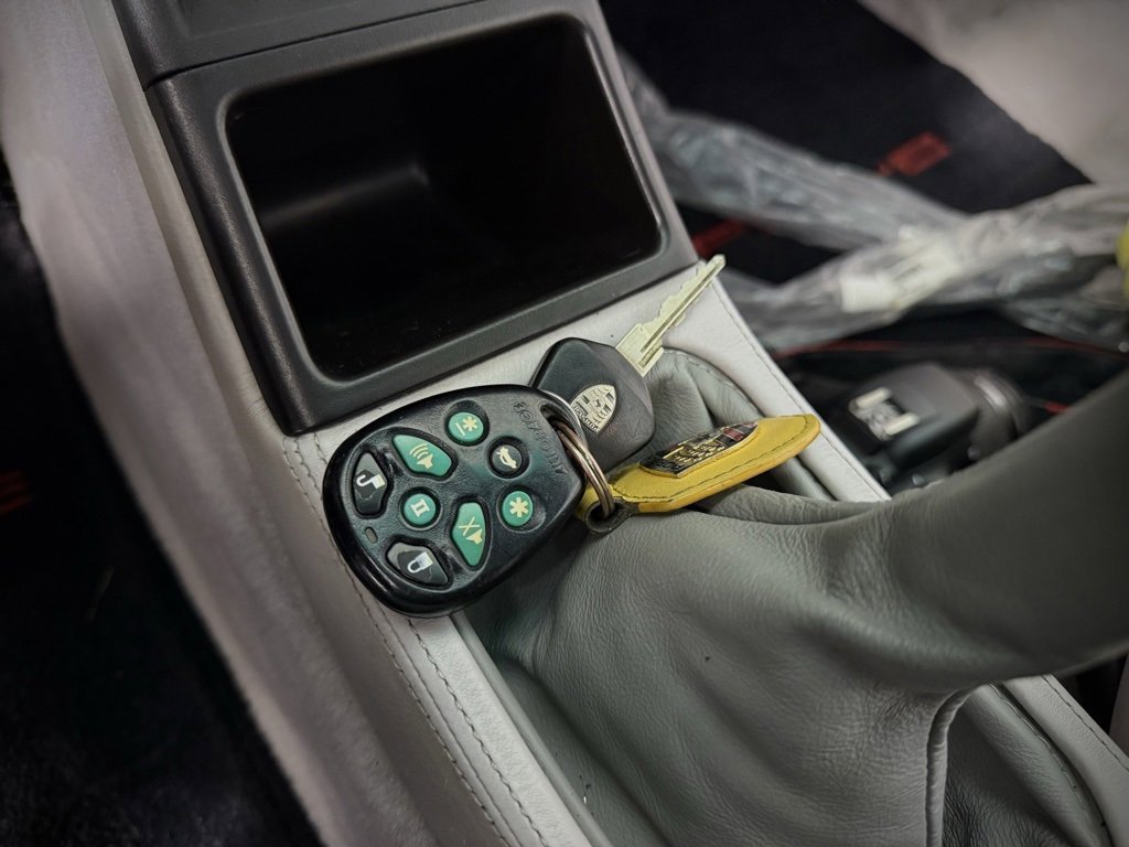 Used 1991 Porsche 911 Turbo image 27