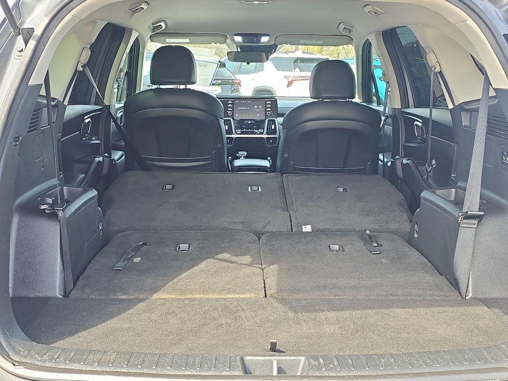 Used 2021 Kia Sorento S image 7