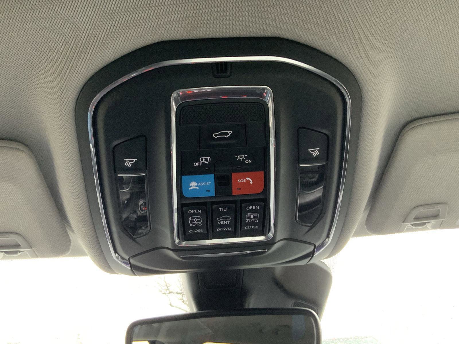 Used 2023 Jeep Grand Cherokee L Limited image 53