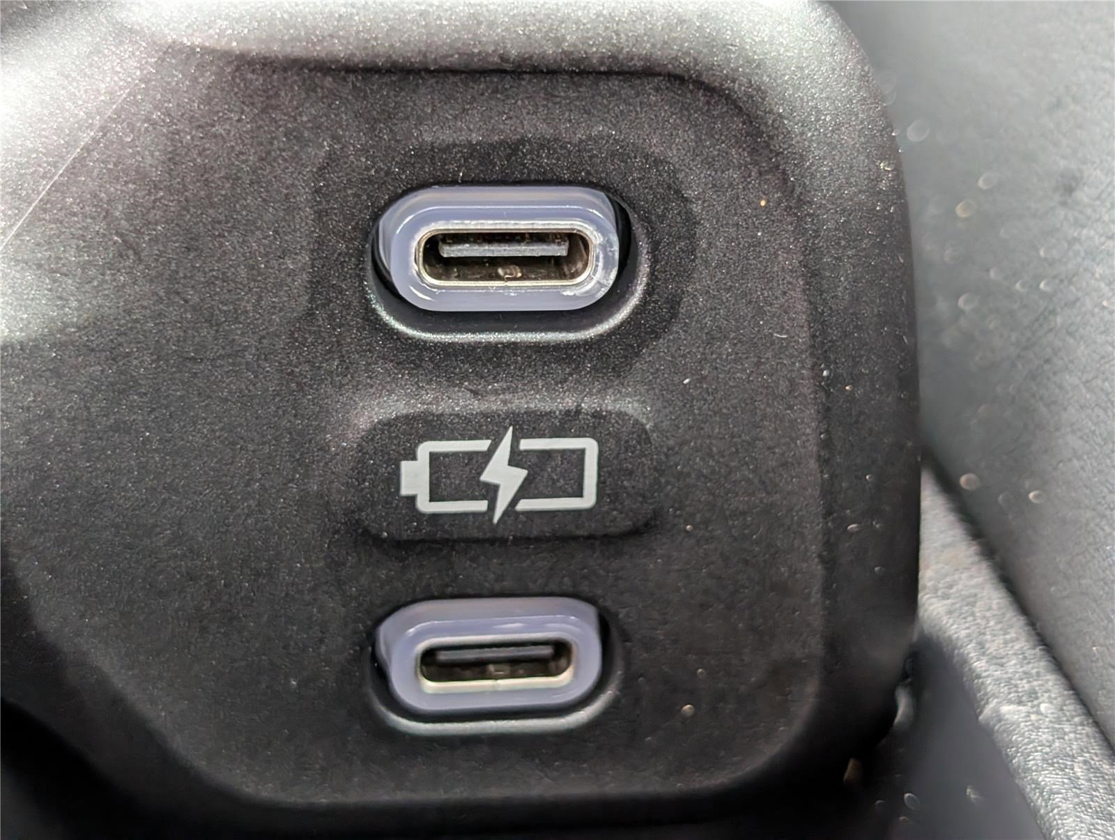 Used 2023 Toyota Crown Platinum image 25