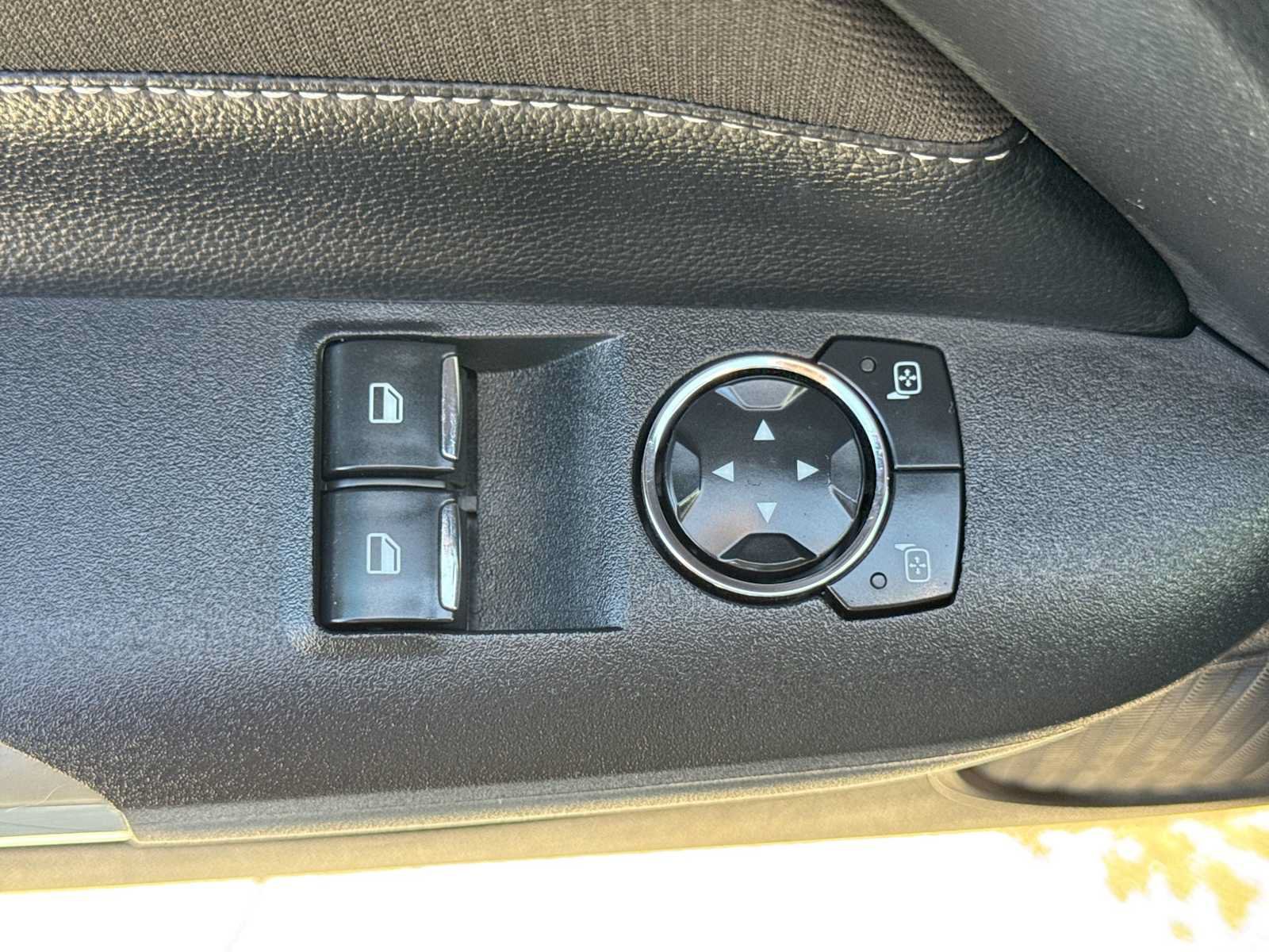 Used 2022 Ford Mustang Mach 1 RWD image 17