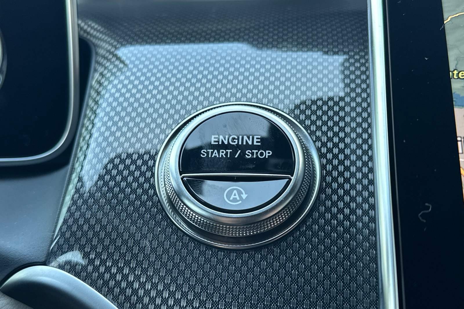 New 2026 Mercedes-Benz GLC 300 4MATIC image 23