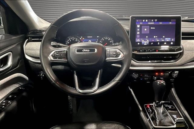 Used 2022 Jeep Compass Latitude AWD/4WD image 8