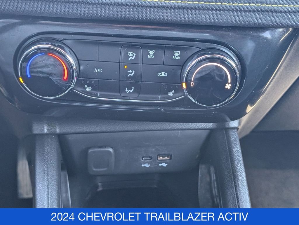 Used 2024 Chevrolet TrailBlazer ACTIV w/ Driver Confidence Package image 25