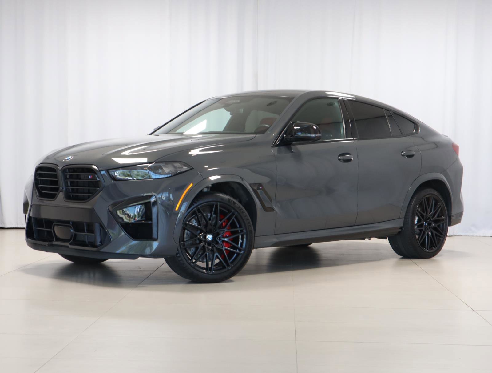 Used 2025 BMW X6 M Competition w/ Executive Package image 1