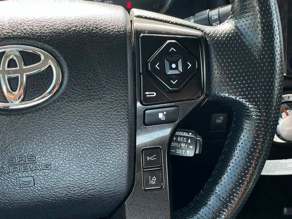 Used 2024 Toyota 4Runner TRD Off-Road Premium AWD/4WD image 14