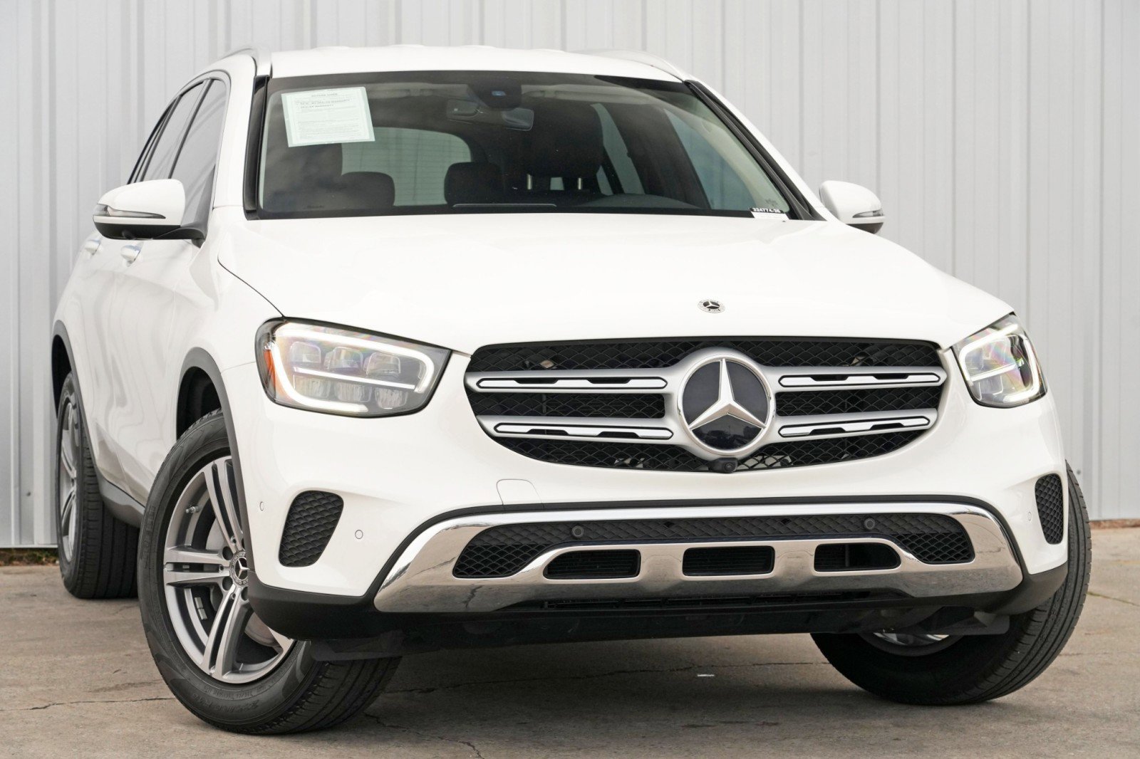 Used 2021 Mercedes-Benz GLC 300 w/ Premium Package image 2