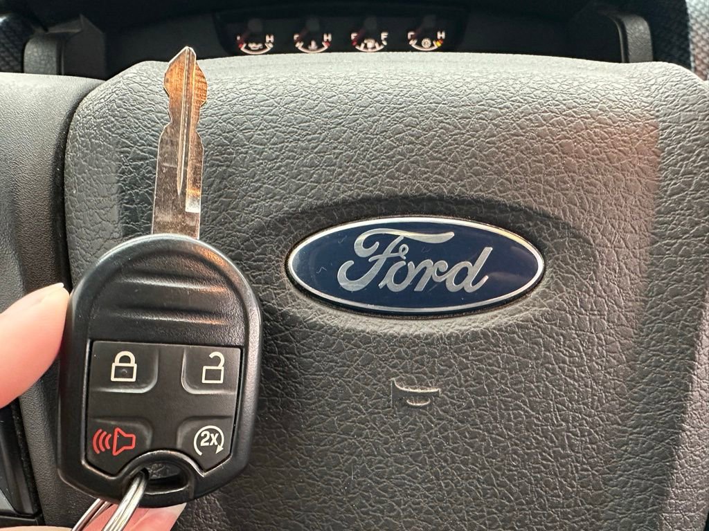 Used 2014 Ford F150 Raptor w/ Equipment Group 801A Luxury image 46