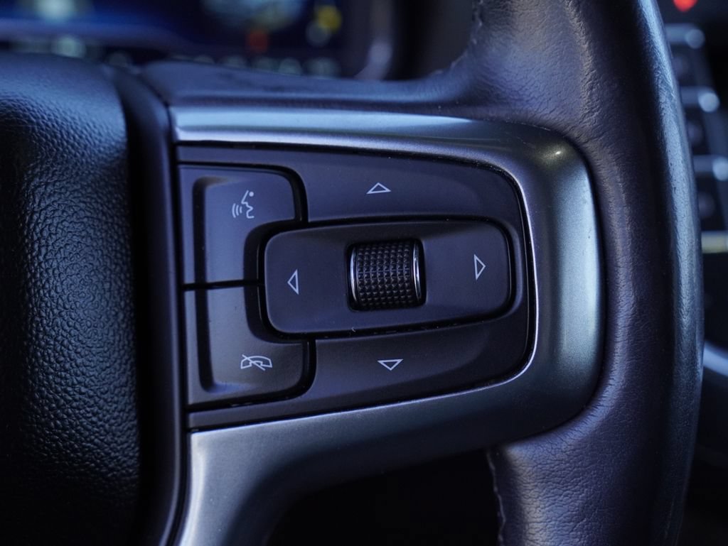 Used 2022 Chevrolet Tahoe Premier AWD/4WD image 17