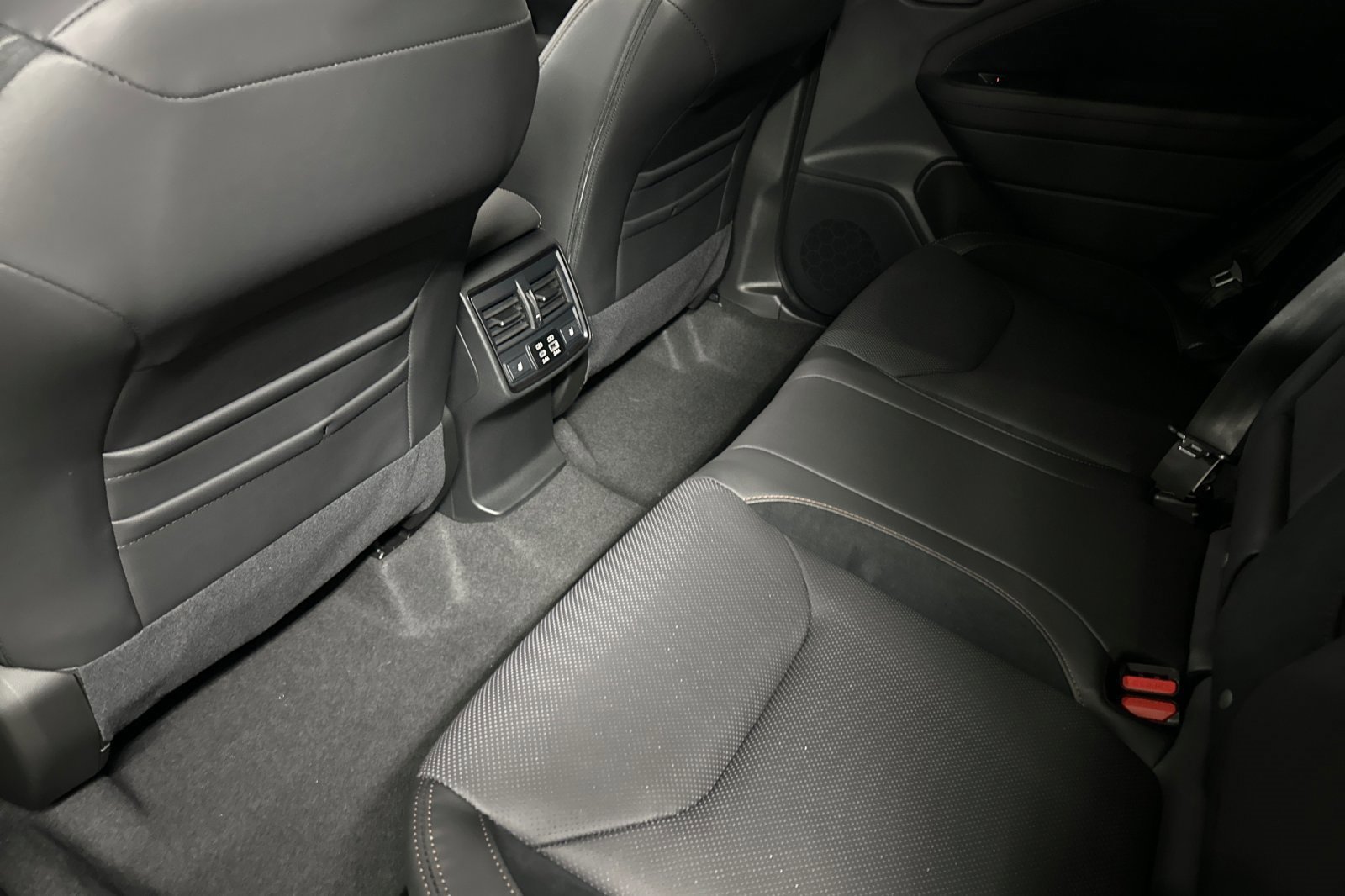 New 2025 Subaru Forester Touring image 13