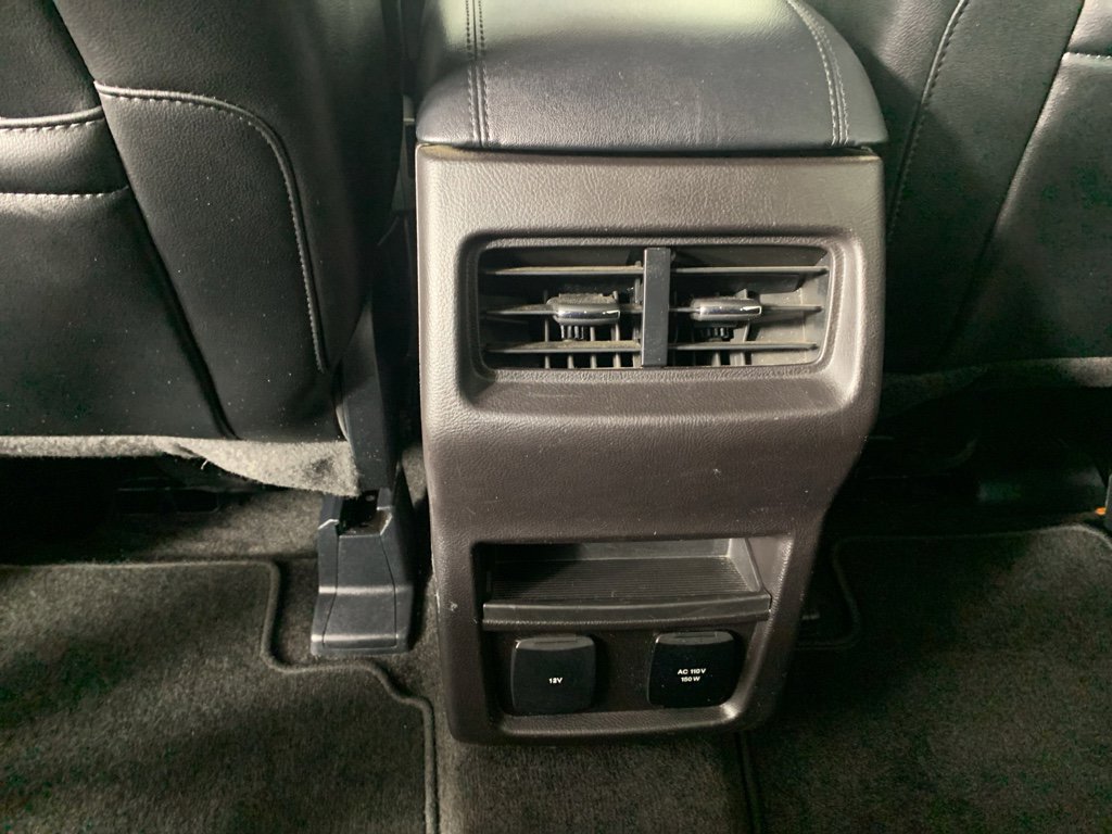 Used 2017 Ford Edge SEL w/ Equipment Group 201A image 34