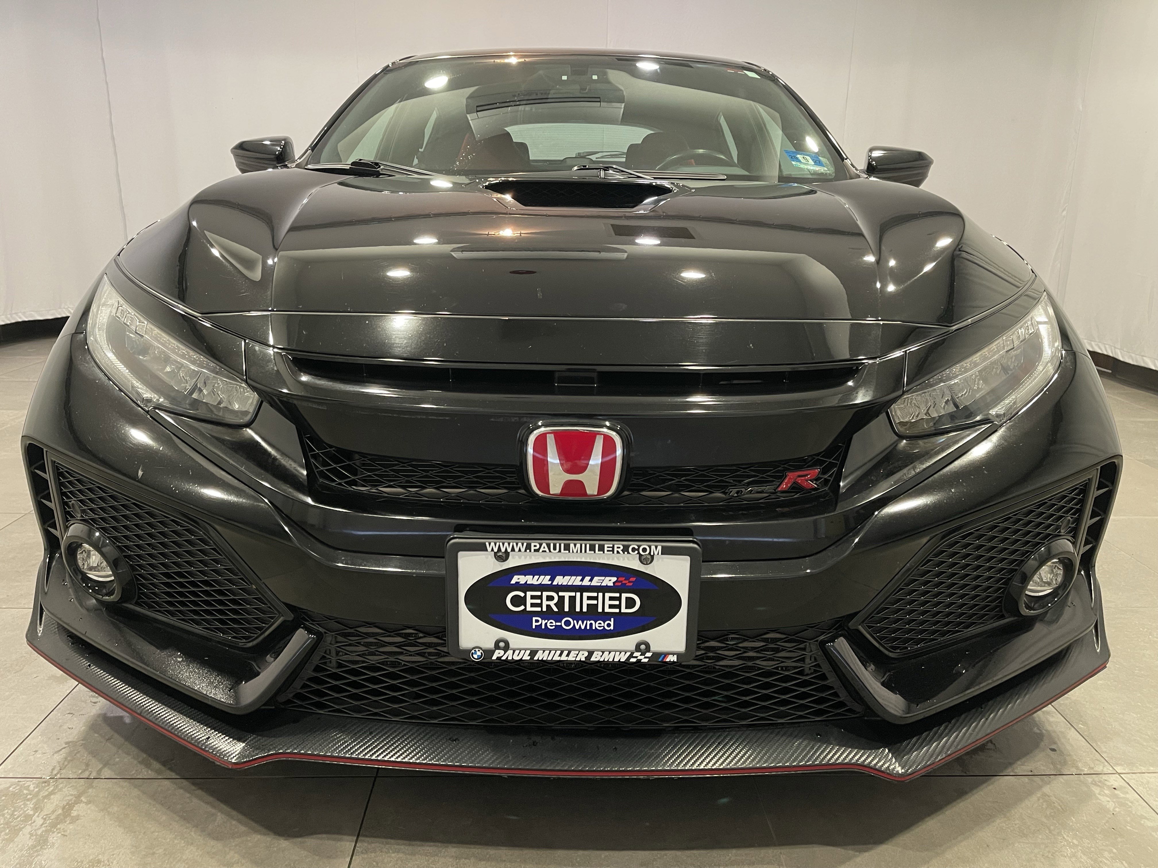 Used 2018 Honda Civic Type R image 2