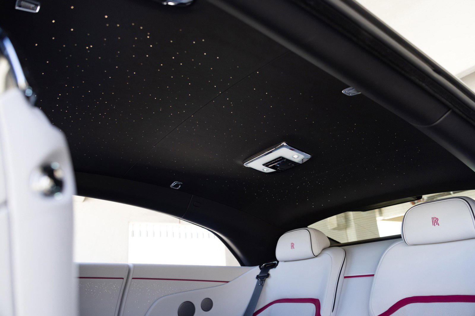 Used 2024 Rolls-Royce Spectre w/ Spectre Launch Package AWD/4WD image 3